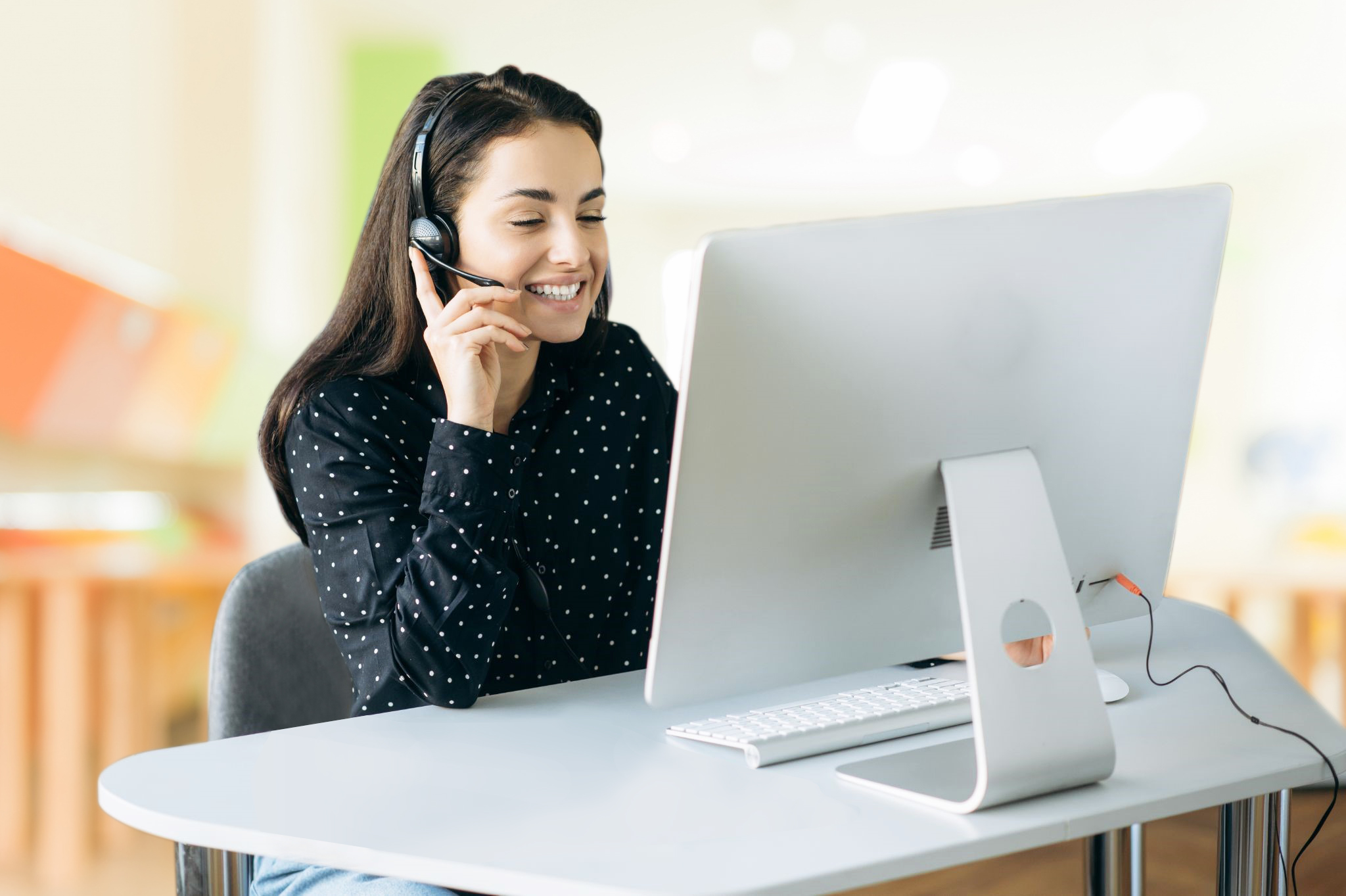 WW-Blog-4-_-5-Things-To-Look-For-In-a-Virtual-Front-Desk-Receptionist