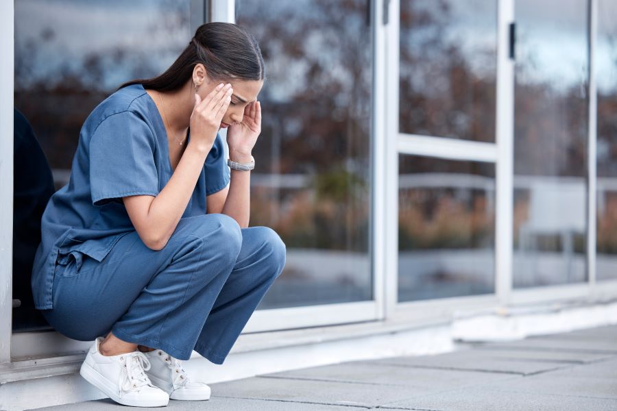 provider-experiencing-physical-therapist-burnout-in-public Provider experiencing physical therapist burnout in public